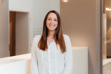 2024-08-23-Zahnarztvilla-Praxisfotografie-offenblende-JAH-0016