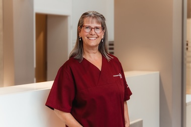 2024-08-23-Zahnarztvilla-Praxisfotografie-offenblende-JAH-0023